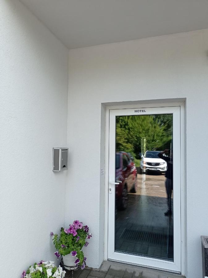 Apartment Jacuzzi Rr Terrace VNO Esterno foto